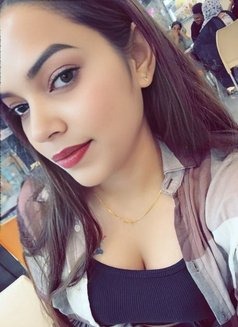 female Call Girls in Lucknow